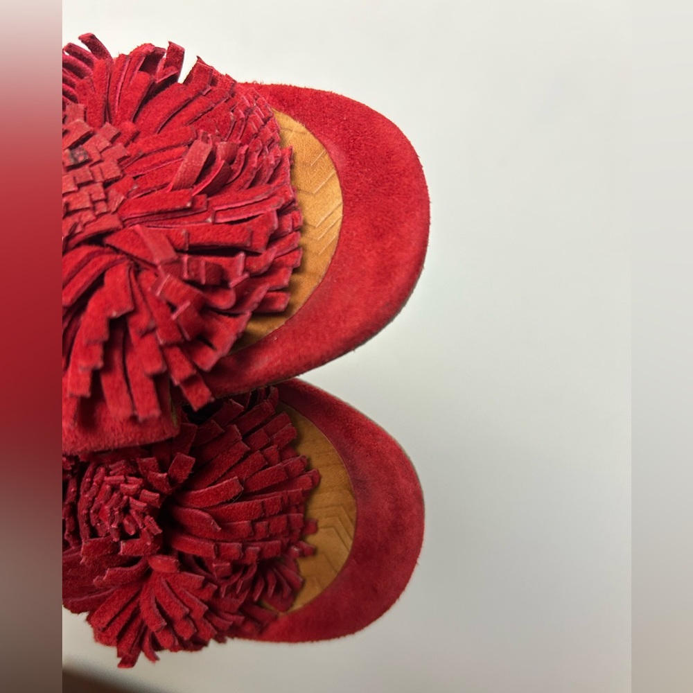 CHIE MIHARA MADE IN SPAIN RED POM POM HEELS SUEDE LEATHER STRAPS SANDALS 38 - Picture 6 of 9